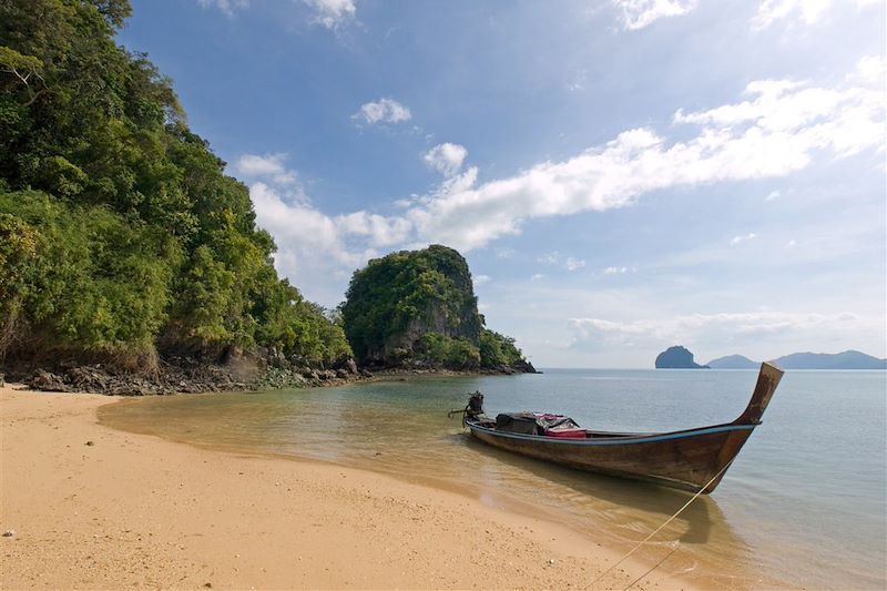 Voyager en Thaïlande avec des enfants: trek à Chiang Mai, kayak à Khao Sok et farniente à Koh Yao: nature, plage et sport au rdv !