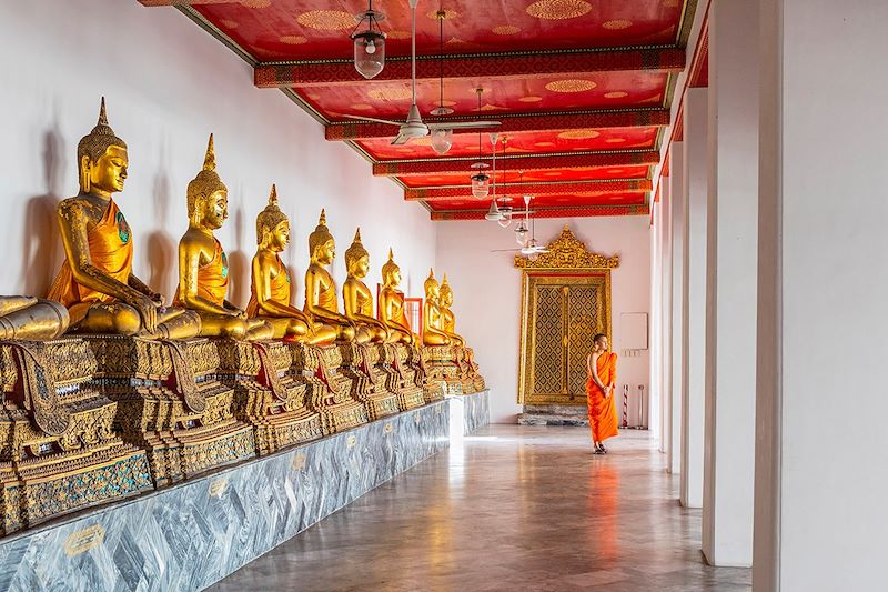 Statues de Bouddha dans Wat Pho - Bangkok - Thaïlande