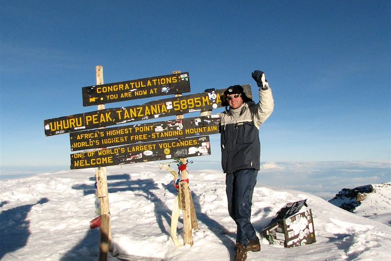 Trek du Kili par la voie Machame et Safari en Lodge dans les parcs de Tarangire, du lac Manyara et dans le cratère du N'Gorongoro 