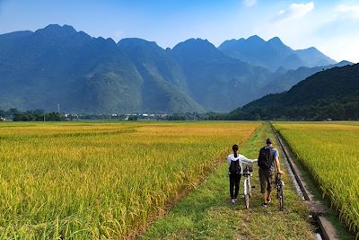 voyage Au Nord du Vietnam c'est l'aventure à vélo 