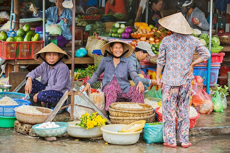 Découverte de Hanoi, la Baie d'Halong, Hué, Hoi An et le Delta du Mékong