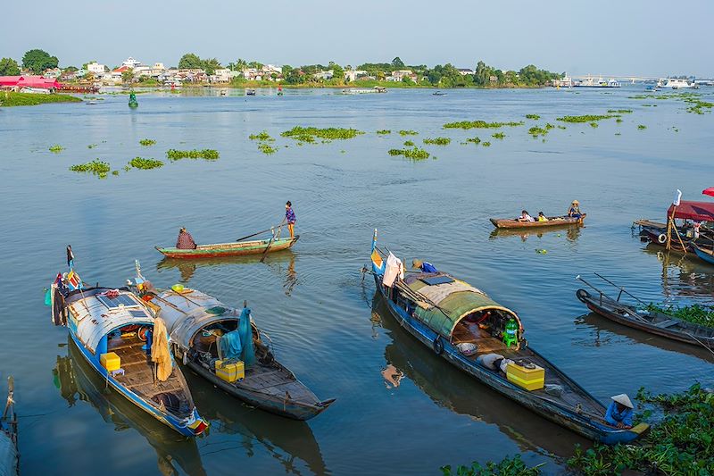 Circuit Vietnam Cambodge : Saigon, Delta du Mékong, Phnom Penh , Angkor. Le tout parsemé d'activités originales et authentiques