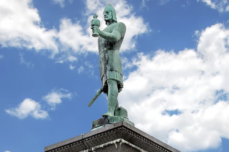 Statue d'Olav Tryggvason à Trondheim - Norvège