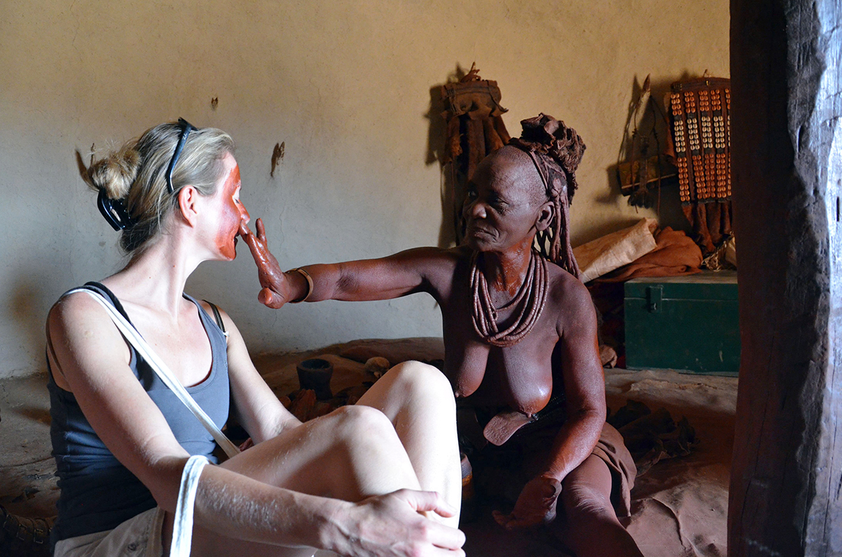 Rencontre avec les Himbas - Namibie © Julie Foucher/Nomade Aventure