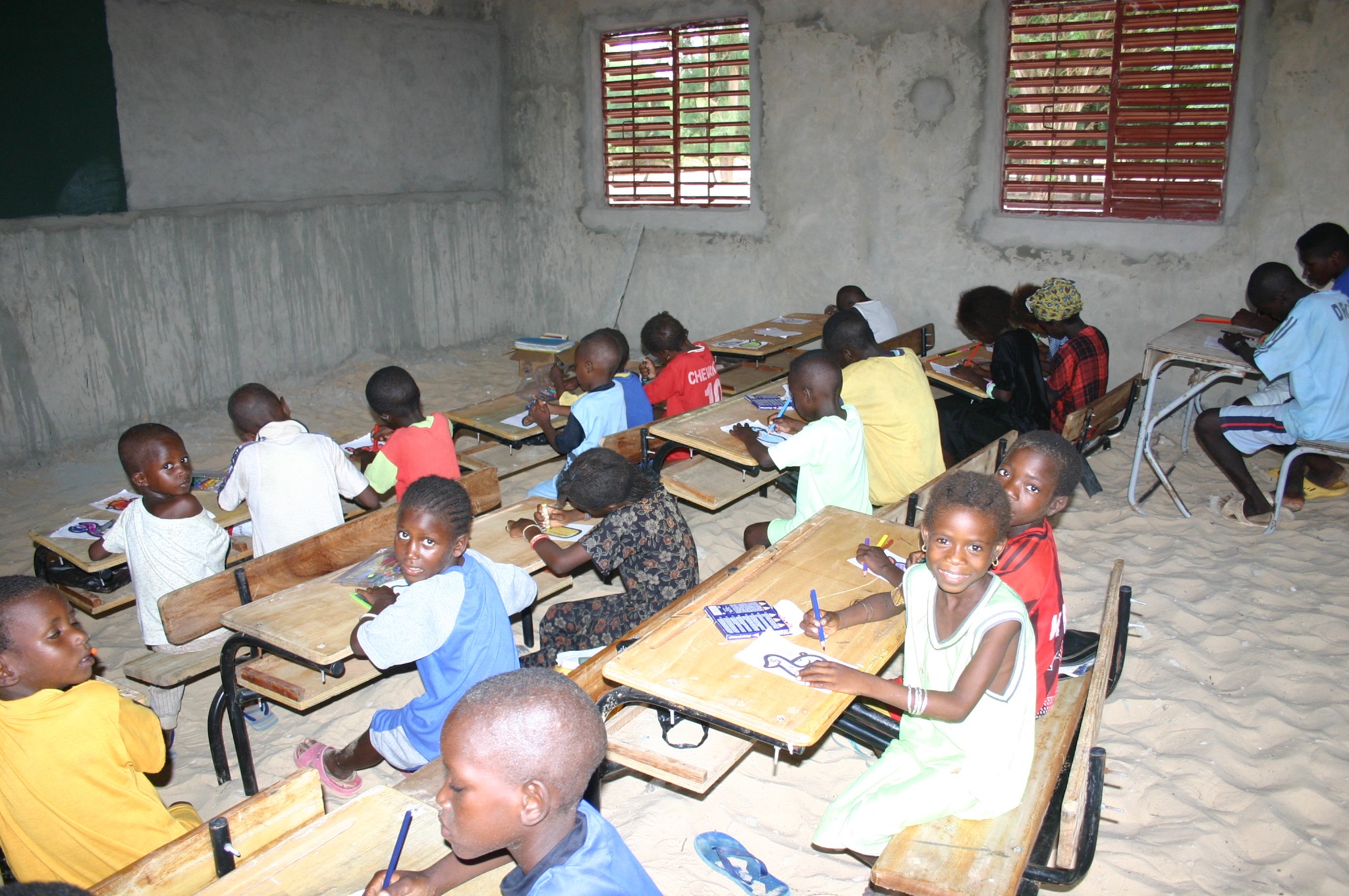 École de brousse dans la région de Ndegou © Association SENS