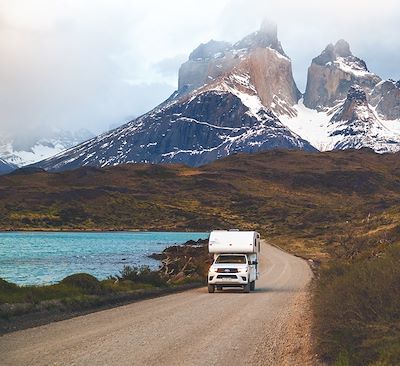 Voyage en Patagonie au Chili et Argentine en camping car du parc Torres del Paine au glacier Perito Moreno et El Challten