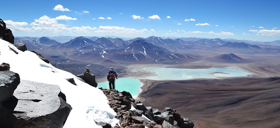 Aventure et décors fantastiques du salar d’Uyuni au Titicaca, dont les ascensions des Licancabur (5920m) & Huyana Potosi (6088m) !