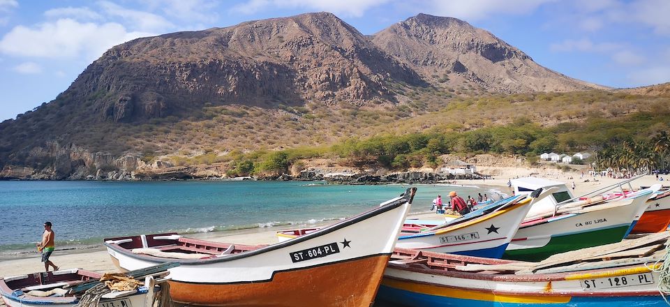 Voyage famille au Cap Vert : Terre cendrée de Fogo, Village de pêcheur de Tarrafal & Plage de Sal !