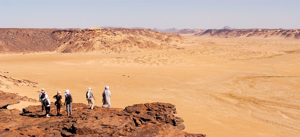 Randonnée au cœur du Hoggar, ascension du mont Tahat et montée de l'Assekrem vers l'ermitage de Charles de Foucauld