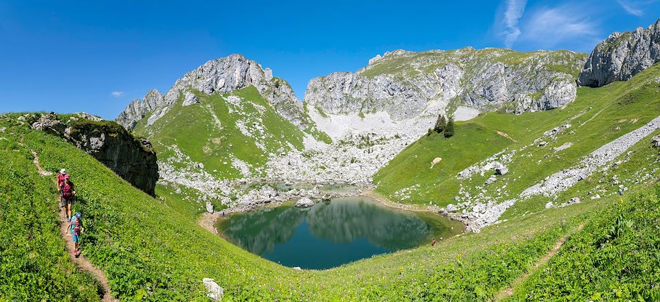 Randonnée dans les Alpes, engagée et en étoile dans la vallée d'Abondance, un défi pour randonneurs chevronnés !