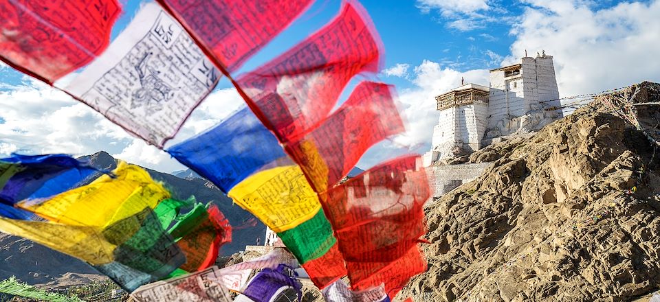 Trek au cœur des paysages majestueux de l'Himalaya avec guide et nuits sous tente après la découverte des monastères autour de Leh