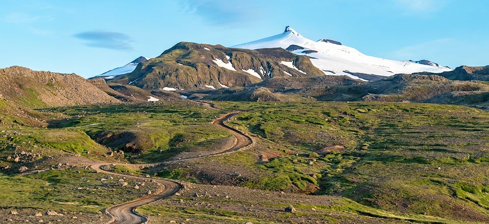 Road trip de 15 jours en Islande en van 4x4 équipé camping pour une découverte approfondie de l'Islande