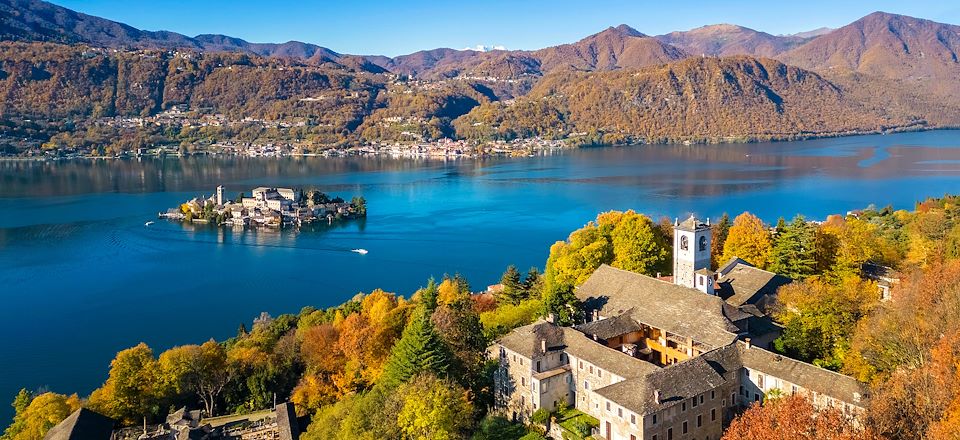 Découverte tout confort, en étoile, des trésors du lac Majeur et de l'authenticité des lacs mineurs : Orta et Mergozzo