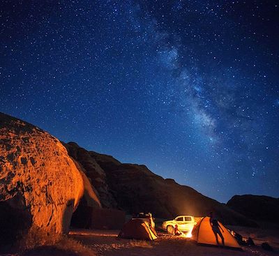 Trek en Jordanie avec nuits en bivouac de Dana à Petra et dans le désert du Wadi Rum sans oublier le Wadi Mujib et la Mer Morte