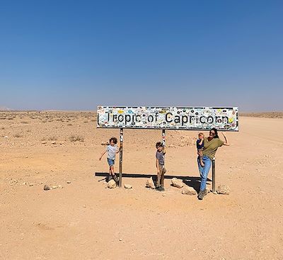 Voyage Namibie en famille d'Etosha au désert du Namib. Safari, observation des étoiles et partie de foot avec les himbas.