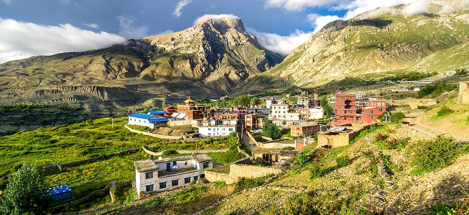 Découverte de Bodnath, Pokhara, le Mustang et Mukhtinath, entre spiritualité et paysages majestueux de l'Himalaya