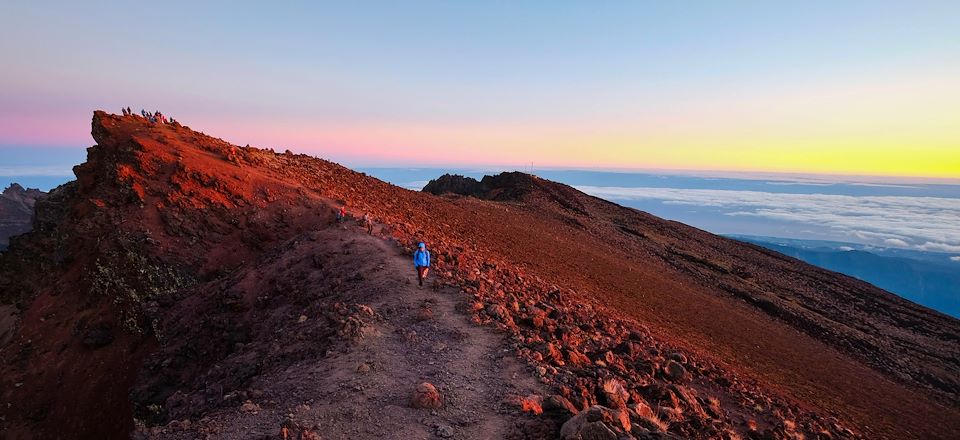 Randonnées dans les cirques et volcans de La Réunion, de Mafate au Piton de la Fournaise, avec quelques jours au bord du lagon