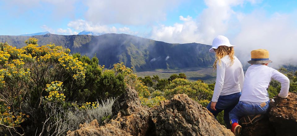 Circuit en famille de La Réunion à l'île Maurice, avec randonnées, canyoning, tunnels de lave, sortie bateau et snorkeling 